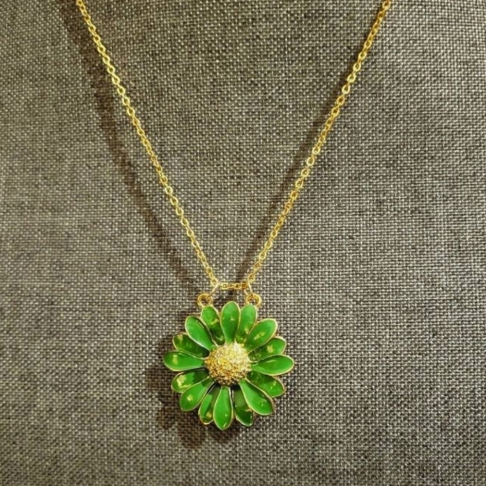 14k-Gold Plated 925 Sterling Silver Flower Petal Pendant Statement Necklace